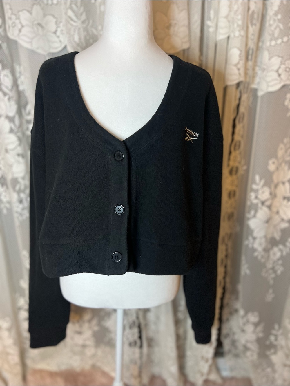 Reebok Black Cropped V-Neck Button-Up Cardigan Fleece XL